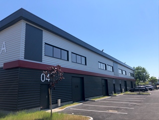 Local d'activité de 260 m² - OPUS PARK
