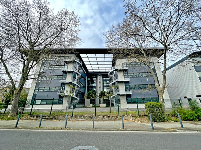Immeuble de Bureaux à Louer à Blagnac