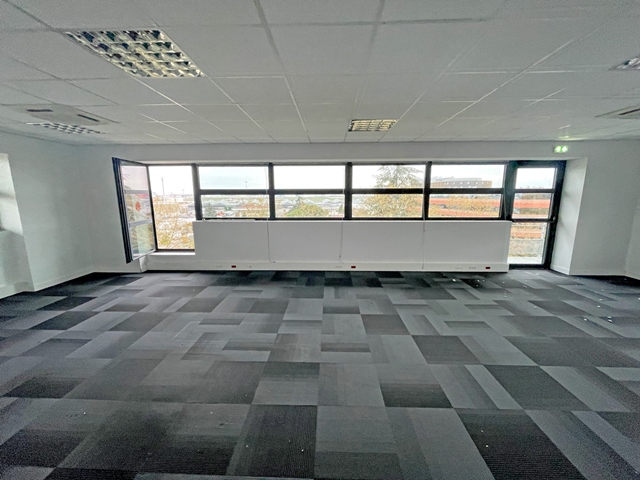 Immeuble de Bureaux à Louer à Blagnac
