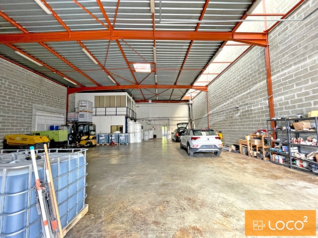 Local d'Activité de 337 m²- LA GLACIÈRE