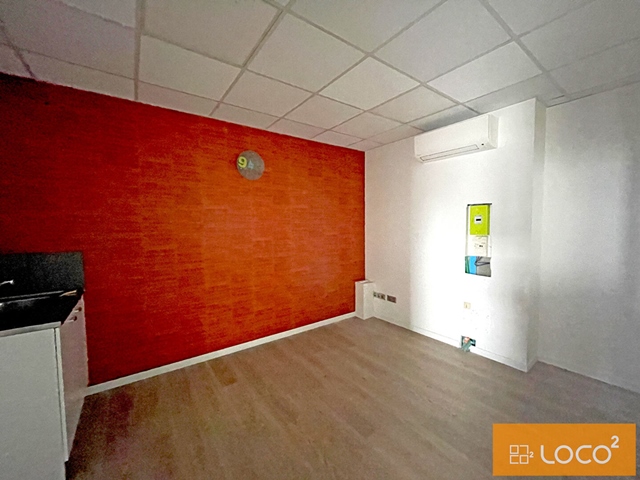 Local d'activité de 142 m² - ZI de Thibaud