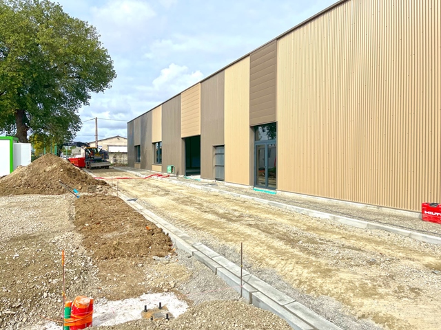 Local commercial Merville 648 m2