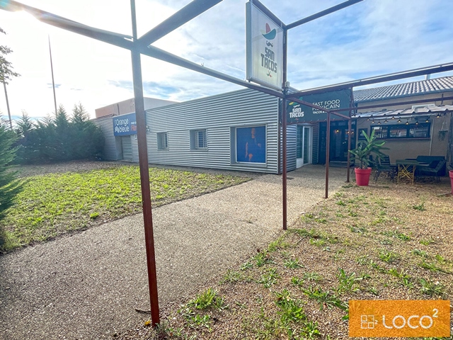 Local commercial à vendre