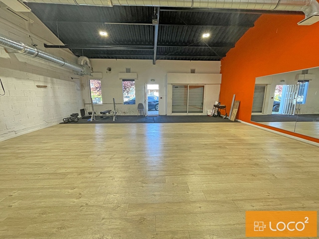 Local commercial à vendre