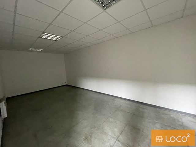 Local d'activité de 228 m²- ALBANORD