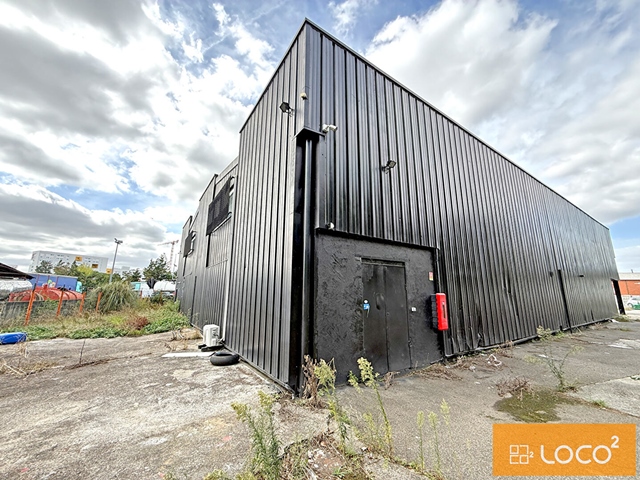 MONTAUDRAN - Local d'activité à louer