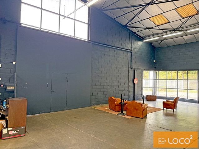 MONTAUDRAN - Local d'activité à louer