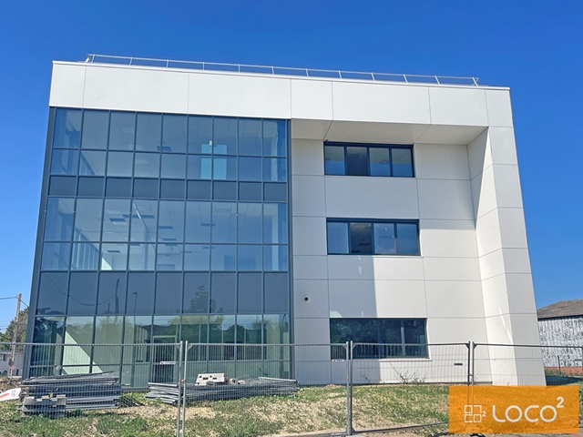 Local d'activité neuf de 304,37 m² - LA GLACIÈRE