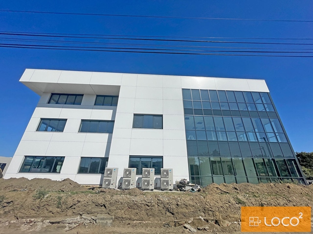 Local d'activité neuf de 304,37 m² - LA GLACIÈRE