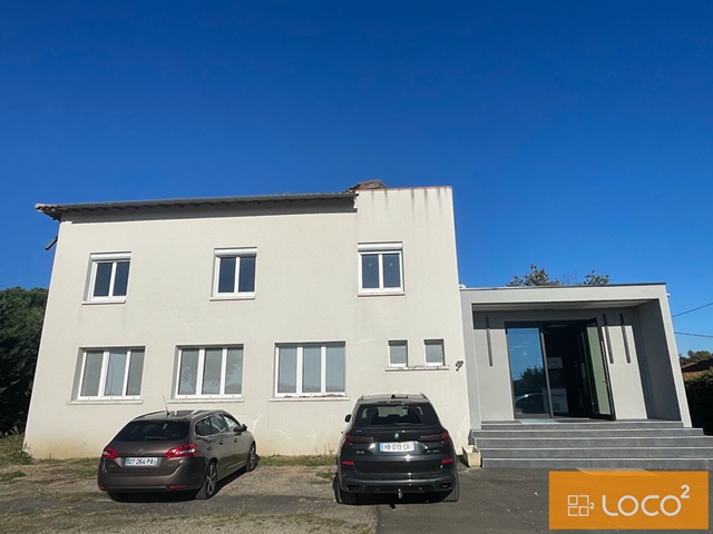 Bureaux disponibles à Merville