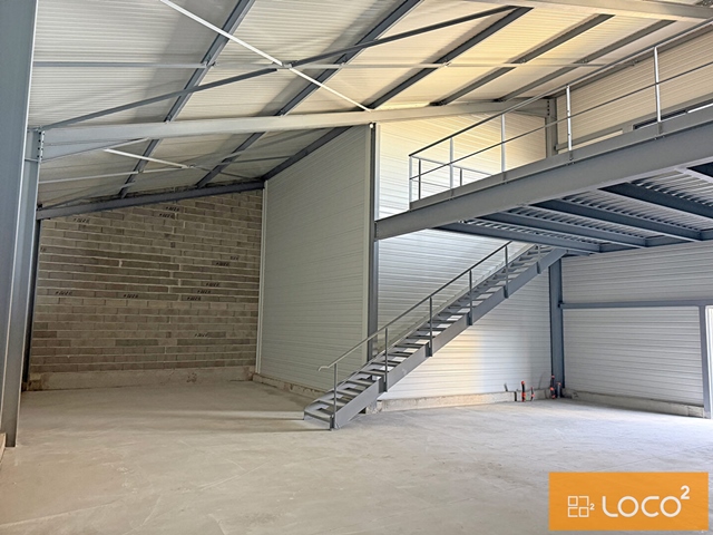 Local d'activité DREMIL LAFAGE