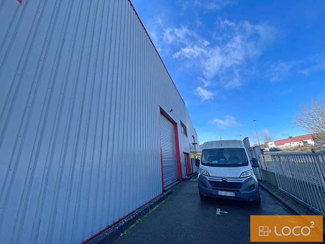 Local d'activité de 121.39 m² - ZA PINET
