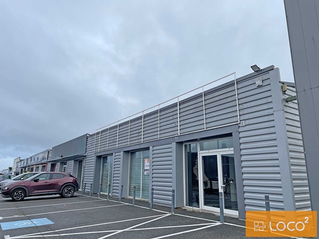Local commercial de 480 m²- ALBANORD