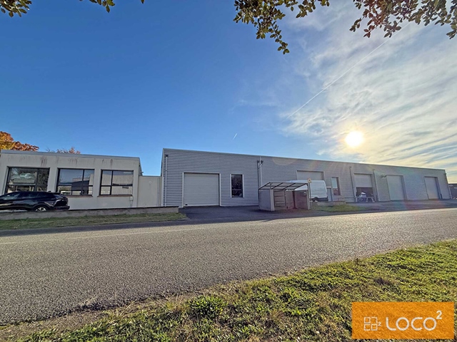 A VENDRE - ENTREPÔT AUTERIVE