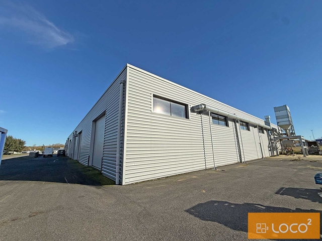 A VENDRE - ENTREPÔT AUTERIVE