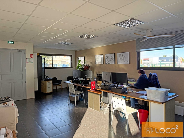 A VENDRE - ENTREPÔT AUTERIVE