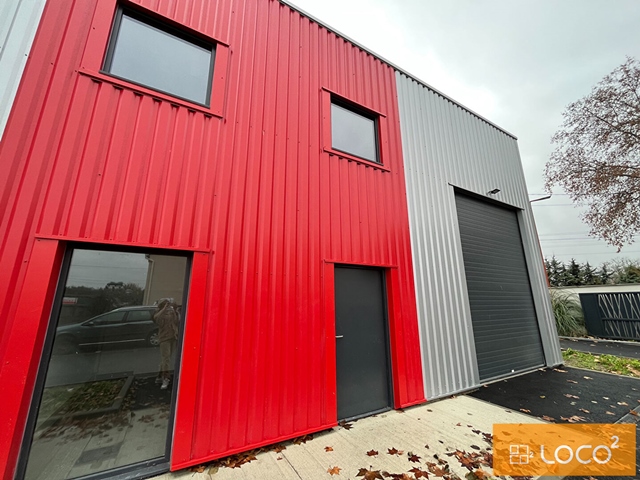 Local d'activité de 180 m² - Lalande