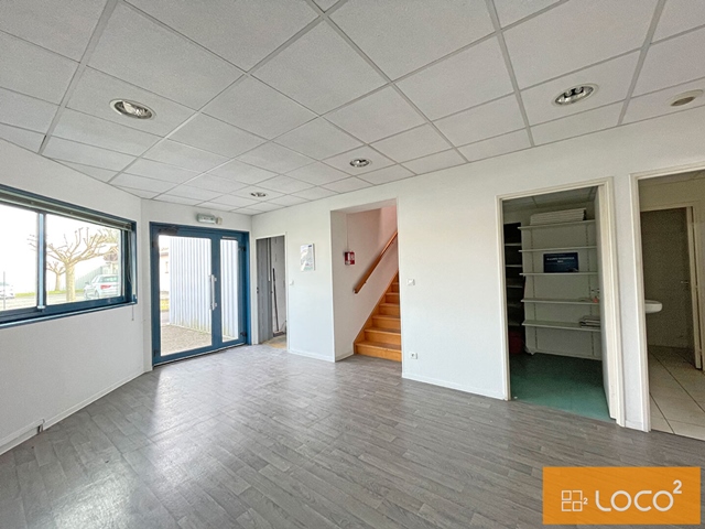 Local d'activité de 313 m² - ZA de Ribaute