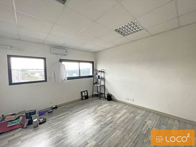 Local d'activité de 150 m² - ZAC DE LA Gravette