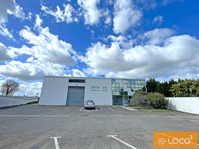 Local d'activité de 420 m² - ZA LE VIGNALIS
