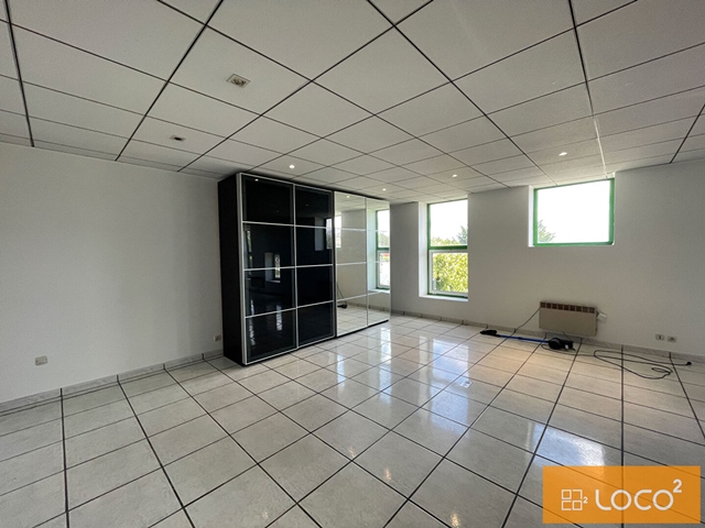 Local d'activité de 420 m² - ZA LE VIGNALIS