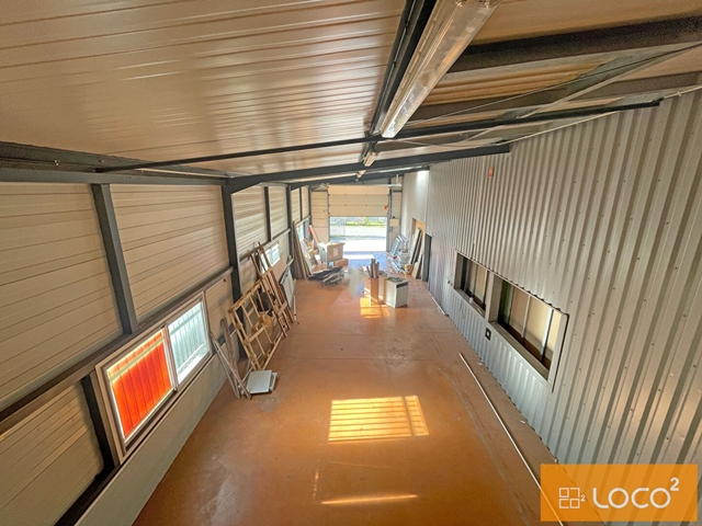 Entrepôt de 228 m² - ZAC DE FRANCAZAL
