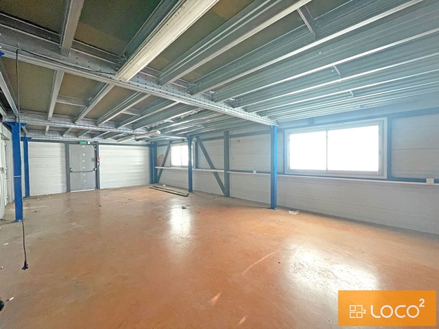 Entrepôt de 228 m² - ZAC DE FRANCAZAL