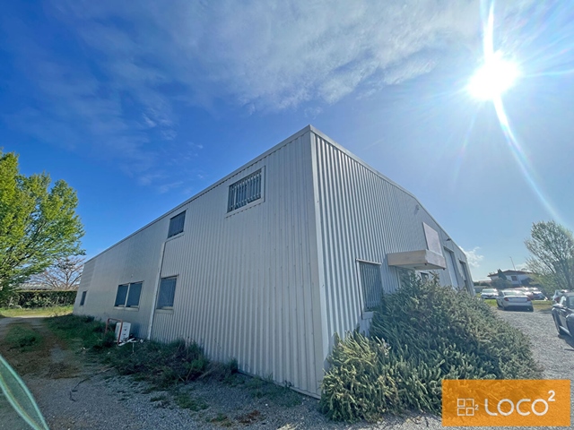 Local d'activité de 259 m² - ZAC DE FRANCAZAL