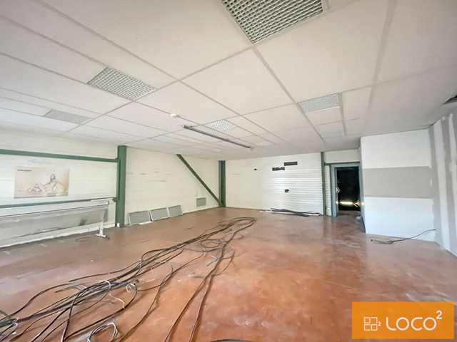 Local d'activité de 196 m² - ZAC DE FRANCAZAL