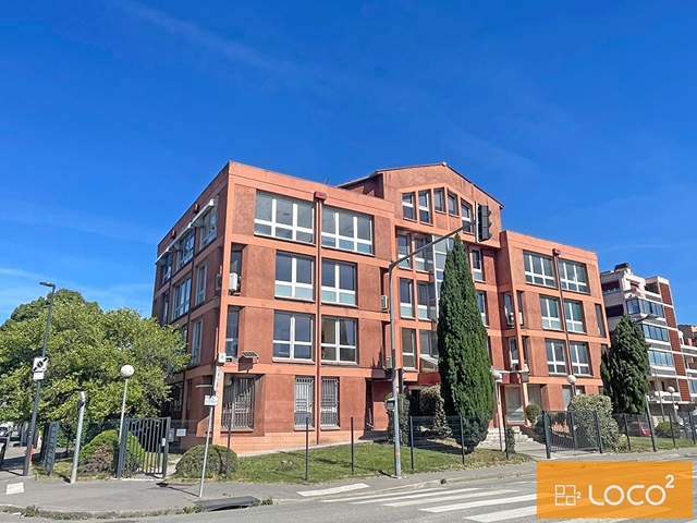 Bureaux à louer intra muros