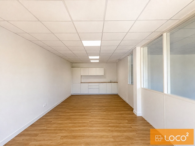 Bureaux à louer intra muros