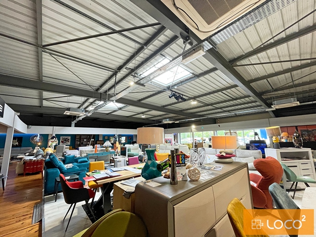 Local commercial de 840 m² - Zone du FUTUROPÔLE