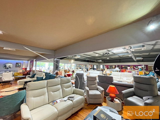 Local commercial de 840 m² - Zone du FUTUROPÔLE