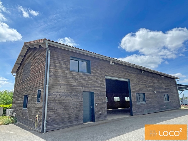Local d'activité indépendant de 260 m²