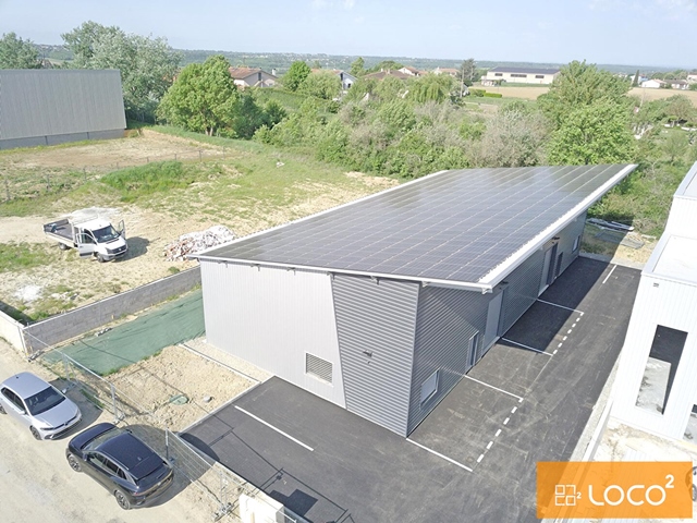 Local d'activité de 370 m² - ZA DES MORTIERS