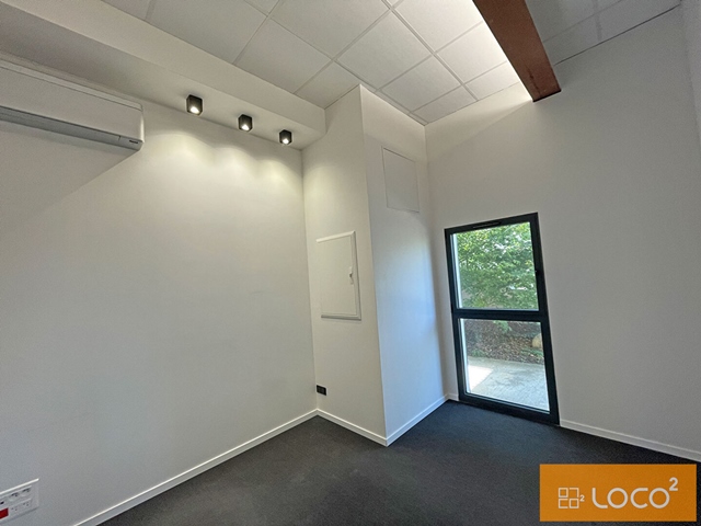 Local d'activité de 140 m²- ZI de Thibaud