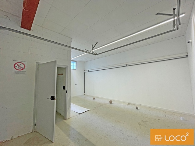Local d'activité de 140 m²- ZI de Thibaud