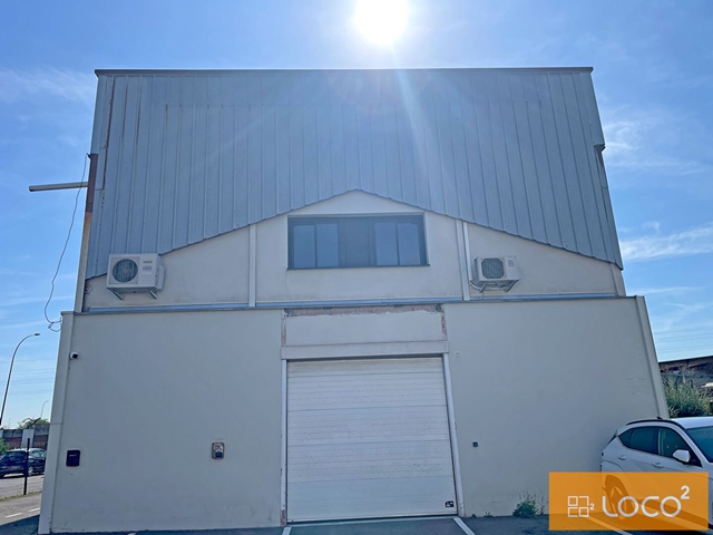 Local d'activité de 140 m²- ZI de Thibaud