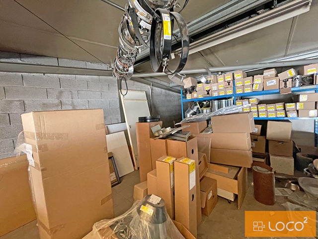 Local d'activité de 247 m² - Excellente visibilité