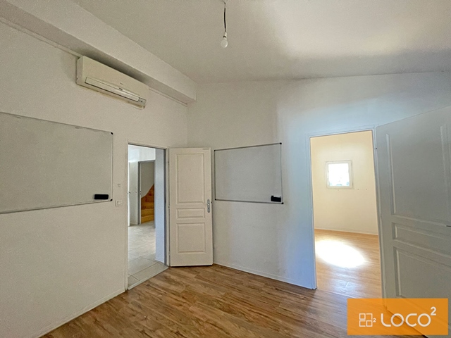 Bâtiment d'activité de 340 m² avec grand extérieur - ZA LAFITTE