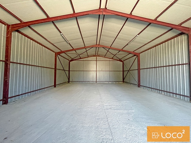 Bâtiment d'activité de 460 m² avec grand extérieur