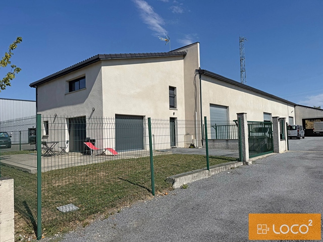 Locaux d'activités à vendre