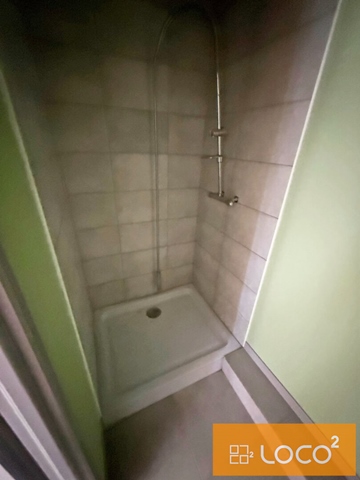 Locaux d'activités à vendre