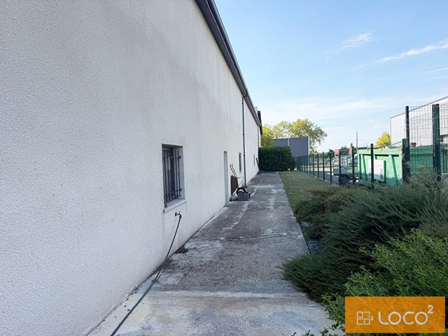 Locaux d'activités à vendre