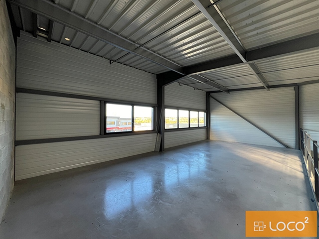 Locaux d'activité à vendre