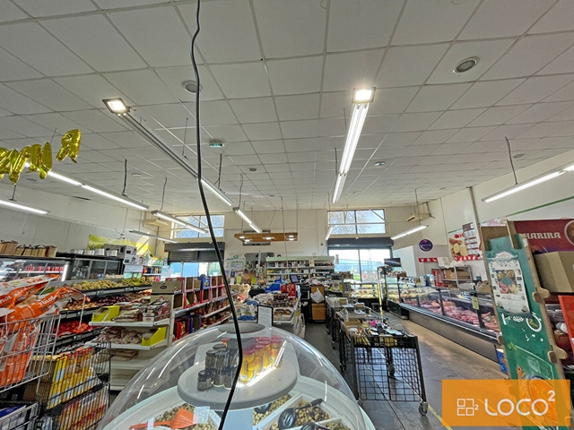 Local commercial de 347 m² - ZI NOVITAL