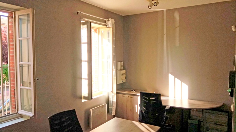 Local commercial de 40 m² - Bonnefoy