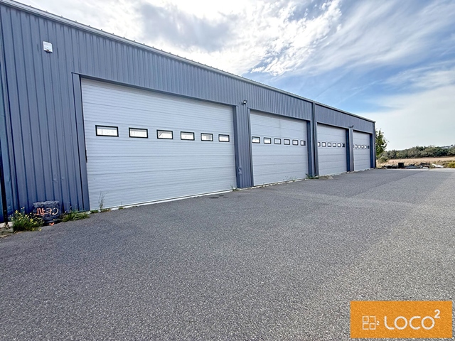 Local d'activité de 680 m²