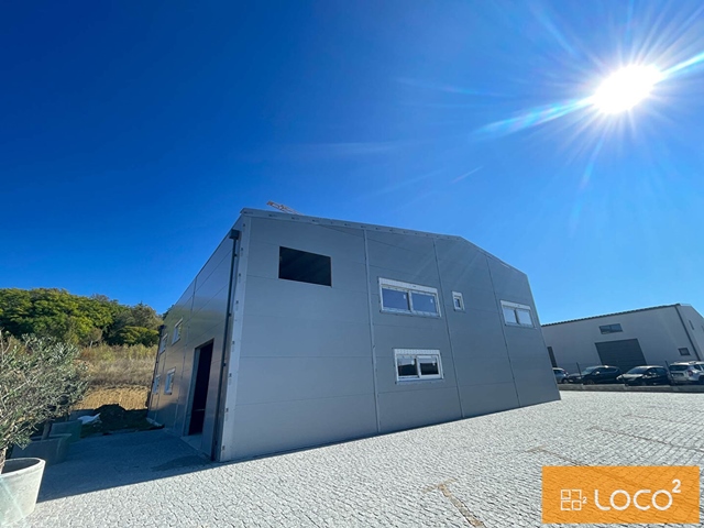 Bâtiment neuf de 490 m² - ZAC Les Molles