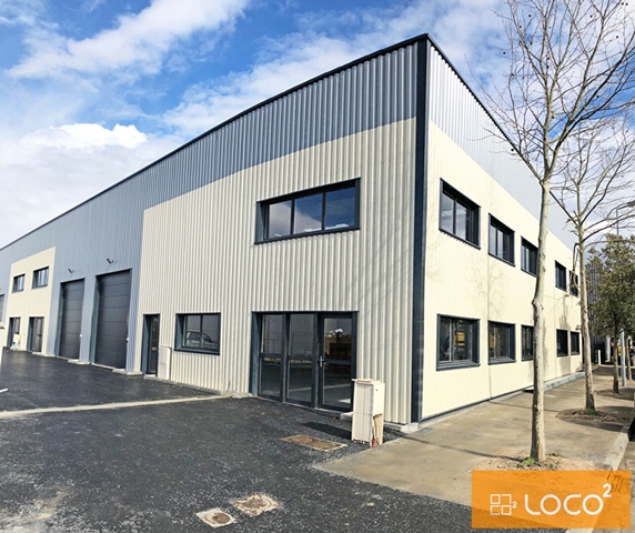 Bâtiment de 1 241 m² - ZI MONTREDON